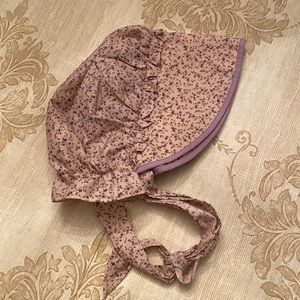 Vintage Girls Purple Floral Cotton Prairie Bonnet Amish Made